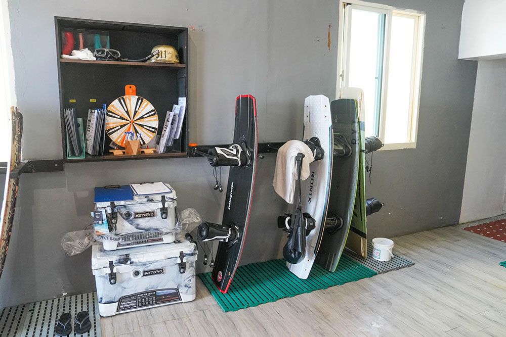 SUP立式划槳.漫遊嵵裡沙灘 / 波賽頓蒔裡店